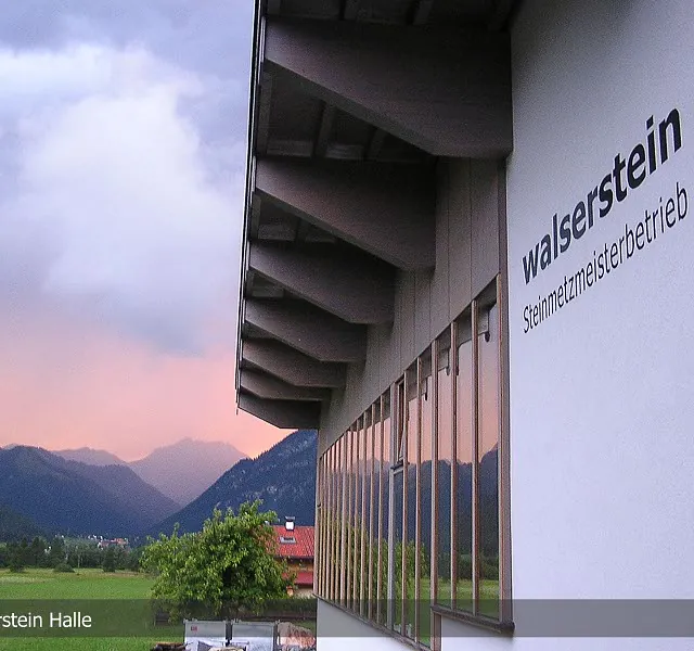 Frimenhalle Steinmetzbetrieb walserstein